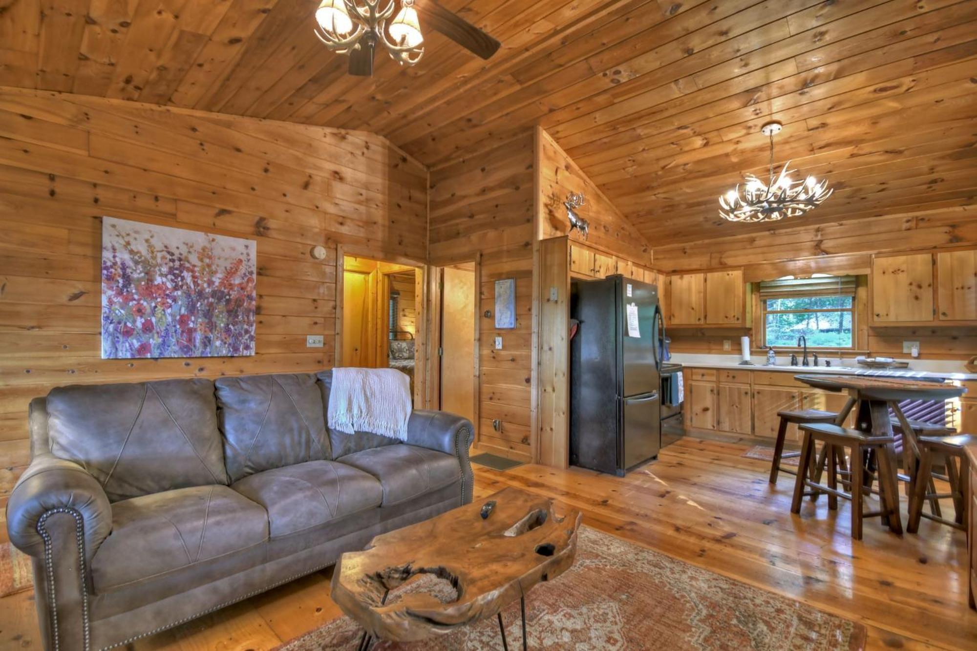 Bearfoot Ridge Wood-Burning Fireplace Cozy Hot Tub Serene Views Ellijay Exterior foto